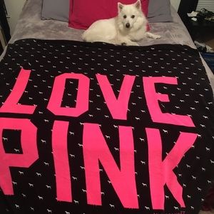 🎀PINK throw blanket🎀